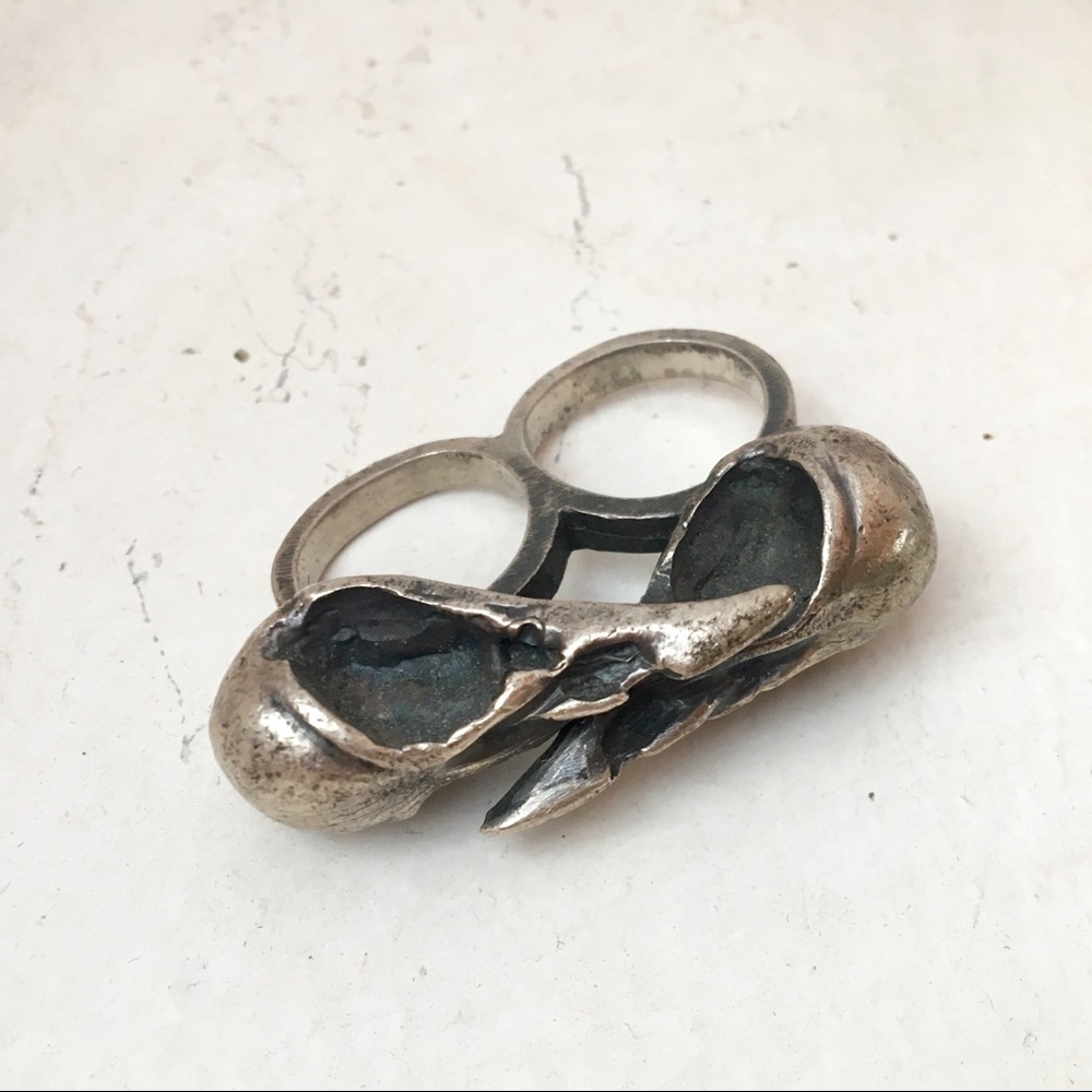 Bloodmilk Silver Sparrow Double Finger Ring